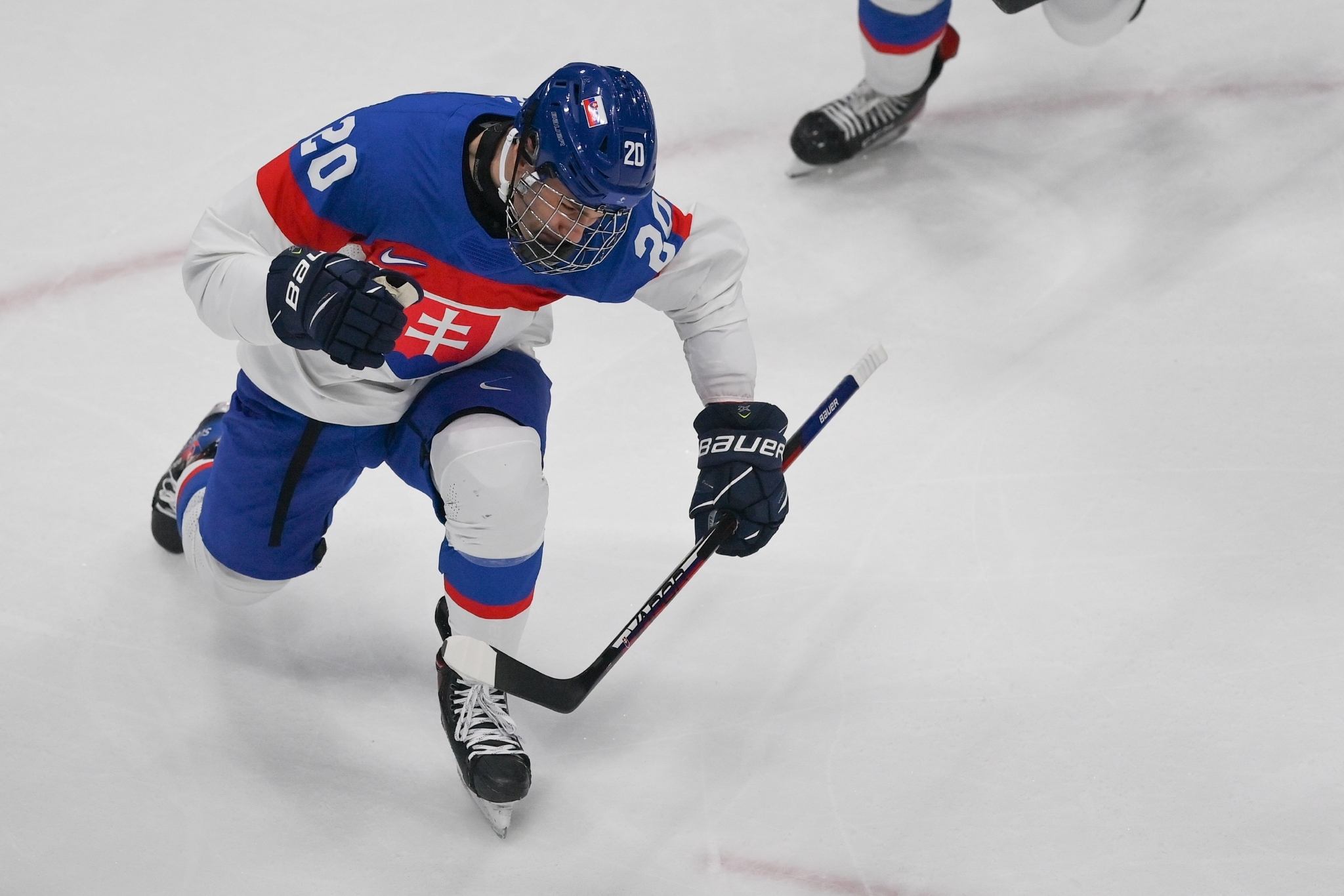 冰球热身赛,雪域闪电队与中原玄武队强势横扫,VAR改判成焦点!战术板得到兑现的简单介绍 冰球热身赛,雪域闪电队与中原玄武队强势横扫,VAR改判成焦点!战术板得到兑现的简单介绍