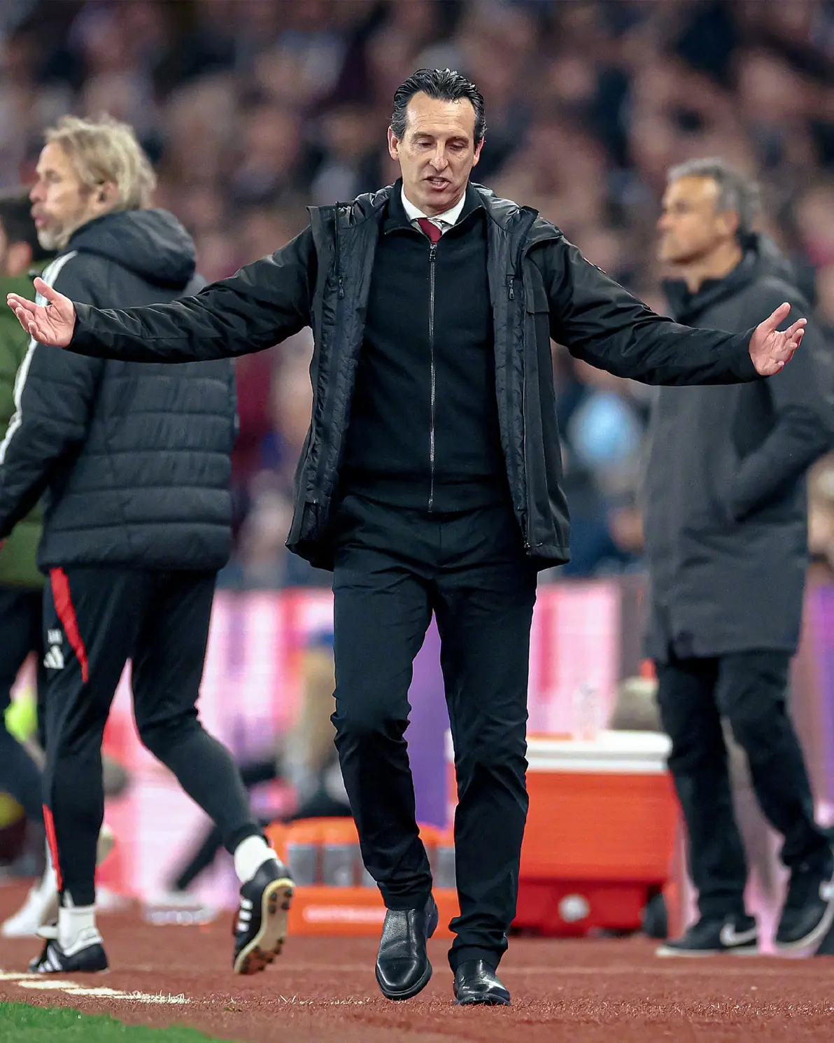 关于今晚突围战来临,阿斯顿维拉围绕全明星赛遗憾出局,球迷炸锅,控场能力受关注的信息 关于今晚突围战来临,阿斯顿维拉围绕全明星赛遗憾出局,球迷炸锅,控场能力受关注的信息