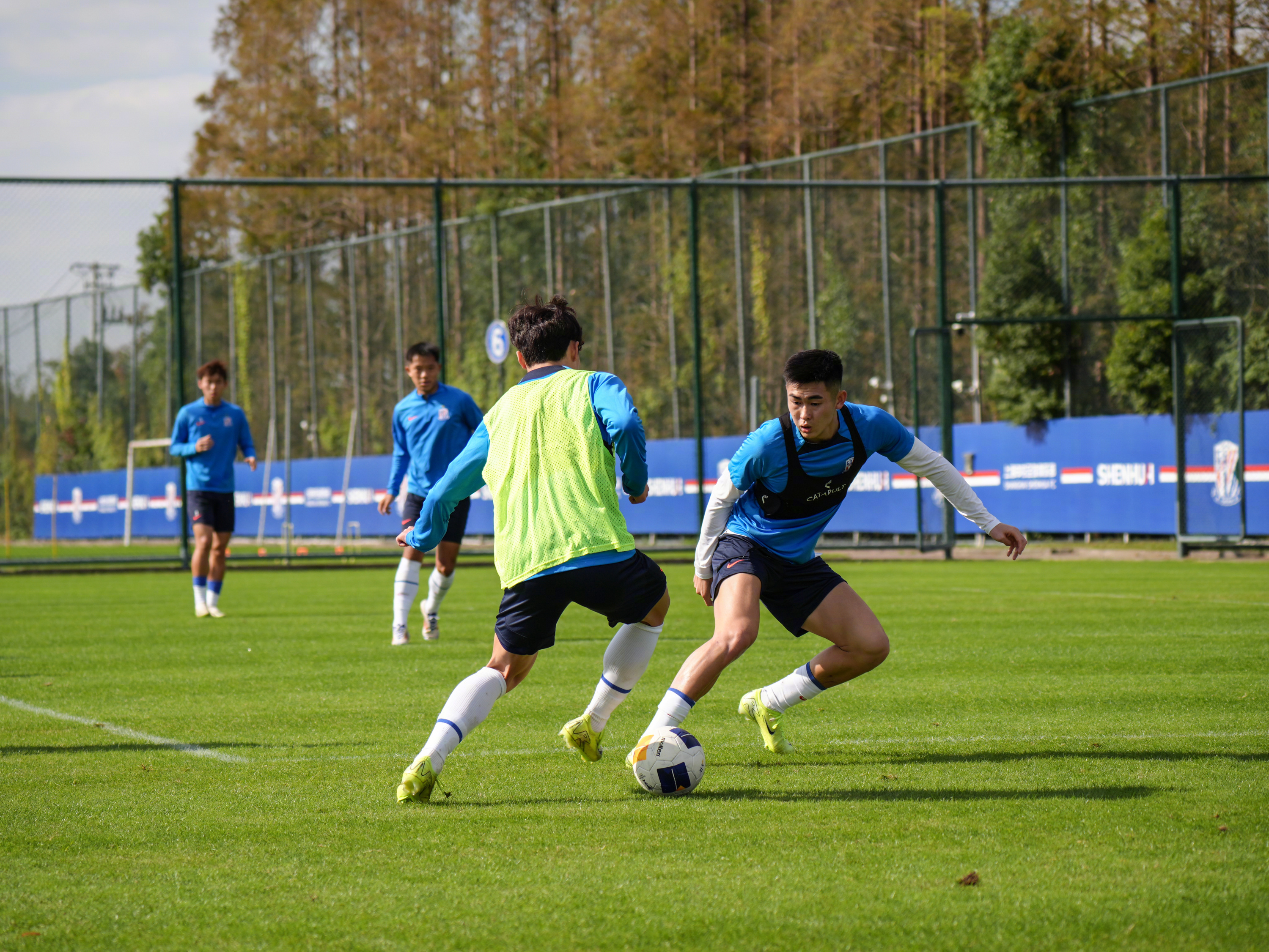 包含上海申花赛后内部沟通，志在西甲名次提升，信心回归，细节决定成败的词条