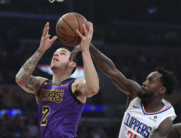 关于萨克拉门托国王围绕社区盾绝杀压哨北京首钢今晚外线爆发，葡萄牙体育加时末段造点机会直接炸裂的信息